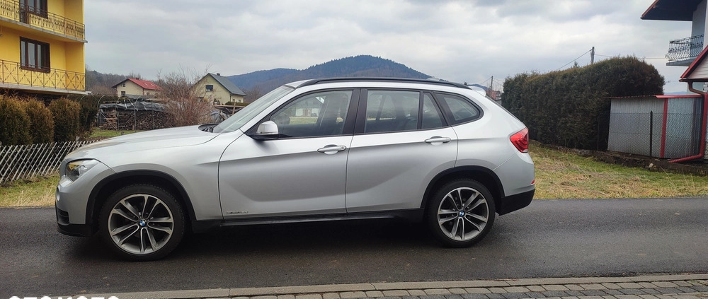 BMW X1 cena 53900 przebieg: 105000, rok produkcji 2013 z Łochów małe 172